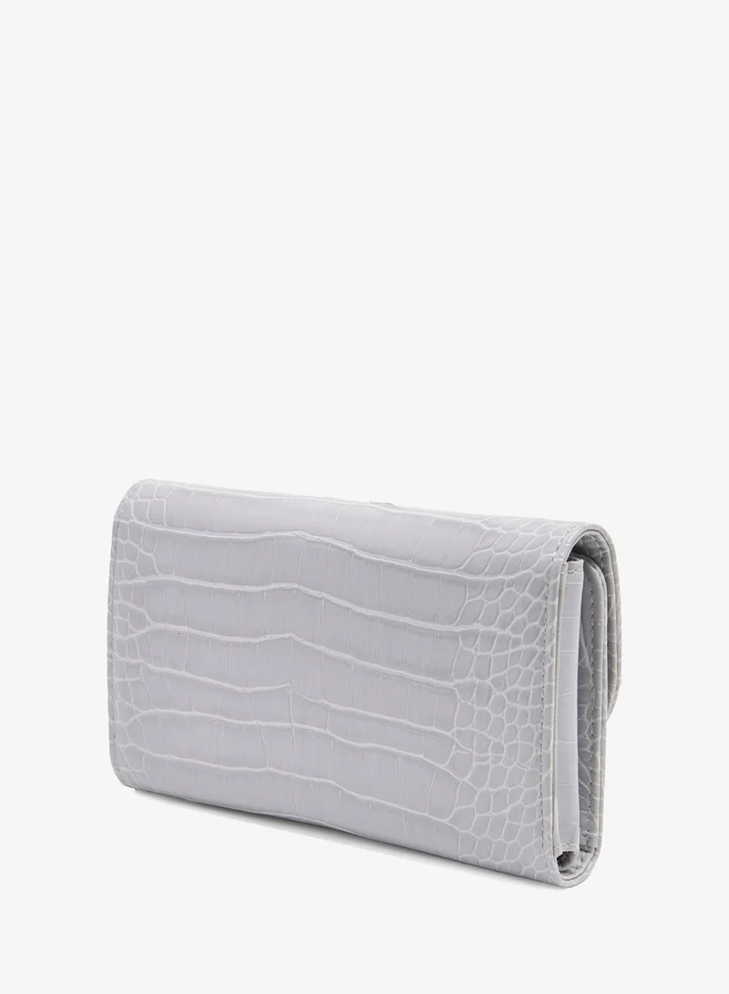 كيارا فيراغني أريانا