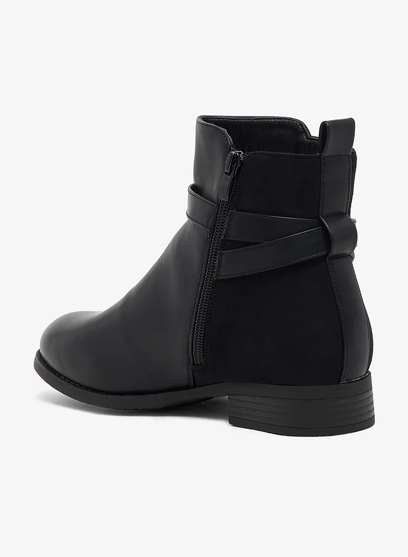 أندرينا Ankle Boots