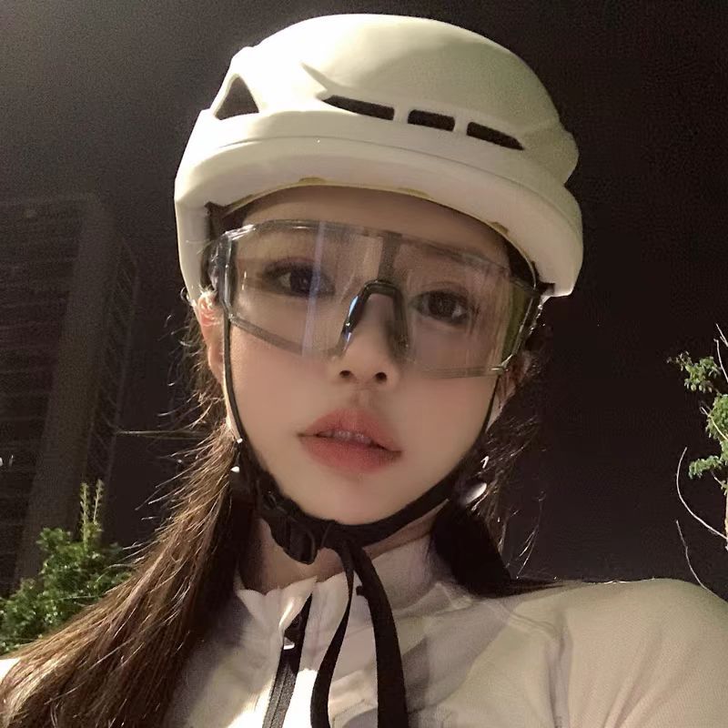 Outdoor Cycling Sunglasses - Image 1