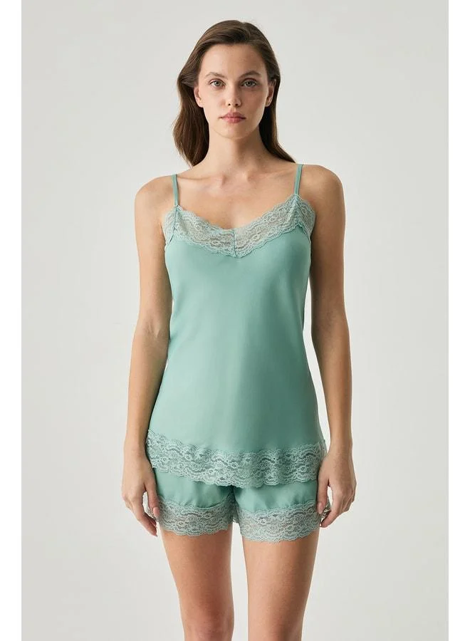 Penye Mood Viscose satin-textured short set with lace details