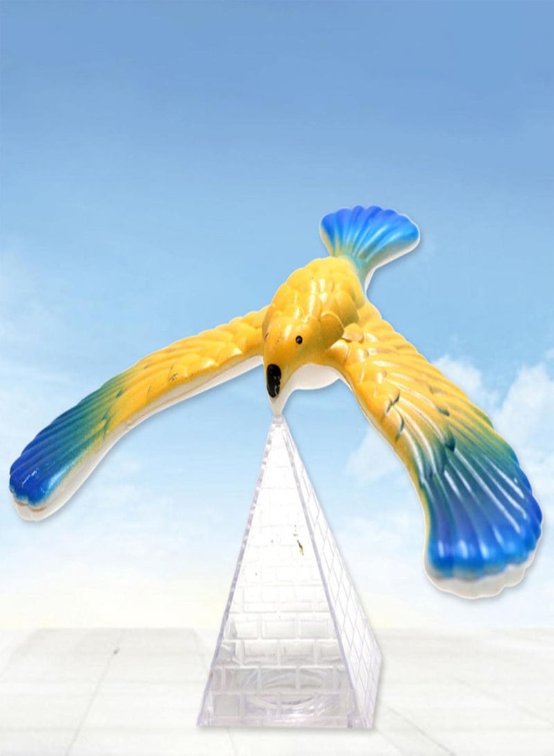 Balancing Bird, Balancing Eagle Birds with Pyramid Combination, Physical Science Office Desktop Balance Eagle for Finger, Adults Home Office Novelty Toy for Children Decompression Gift Kids