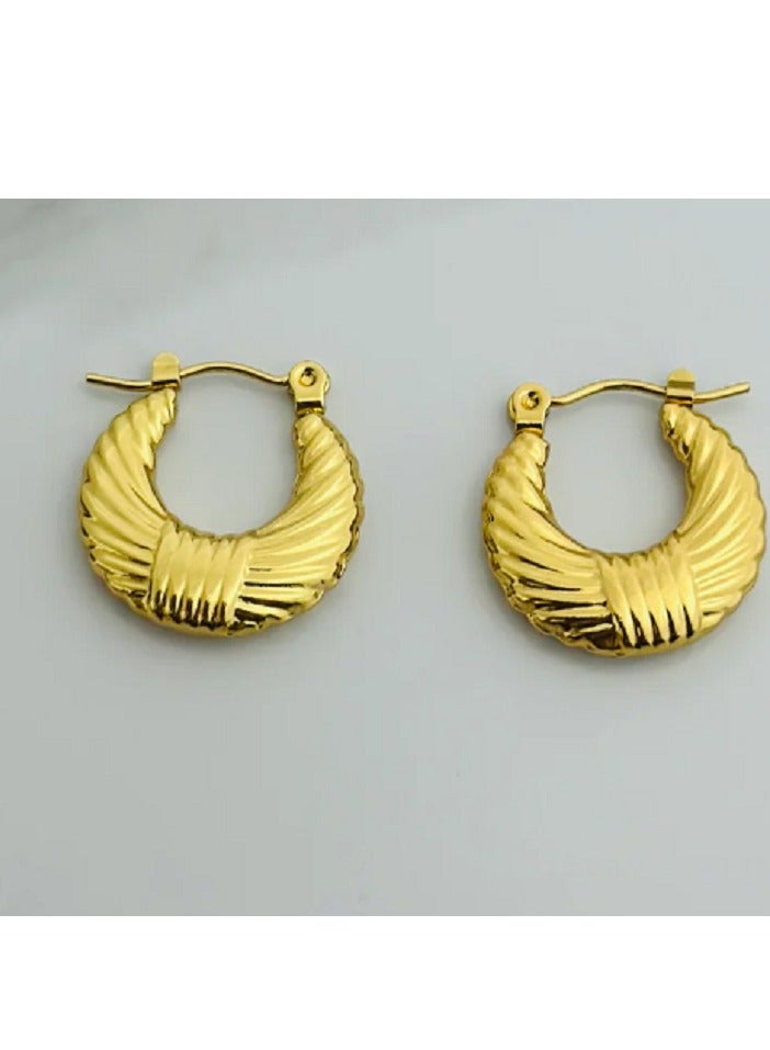 WARD MANIKAN stainless steel Vintage Style Gold-Plated Hoop Earrings, Crescent Shape with Intricate Detailing, for women - Image 2