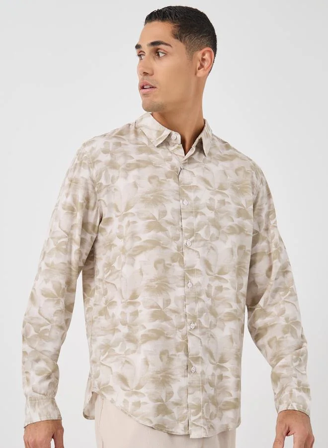 ستايلي قميص بأكمام طويلة مطبوع بالكامل بقصة عادية