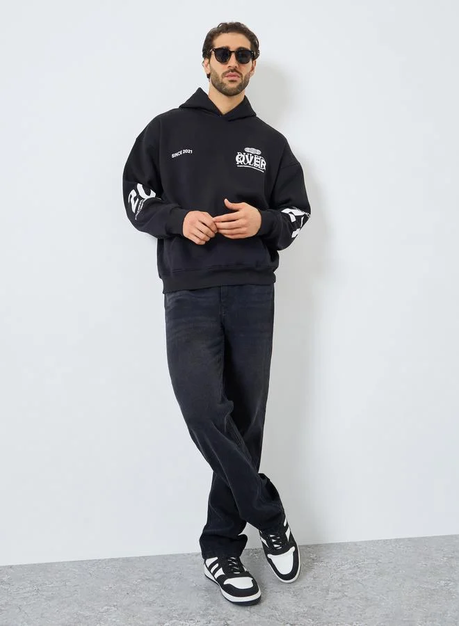 Styli Men Black Graphic Print Pullover Hoodie