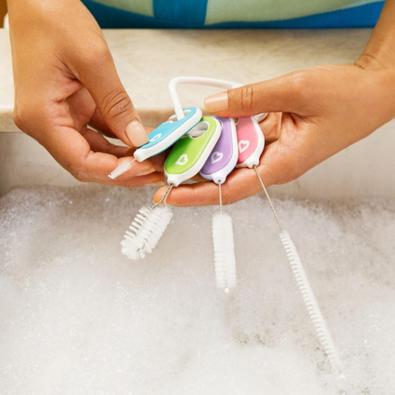 Munchkin Details Bottle and Cup Cleaning Brush 4 Piece Set with Key Ring - Image 4