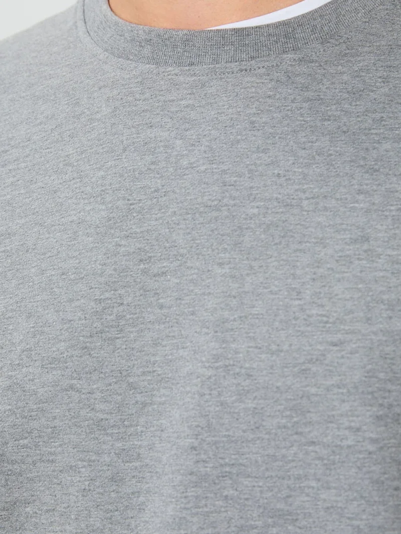 تومي لايف TOMMY Men's Plain Crew Neck Sweatshirt