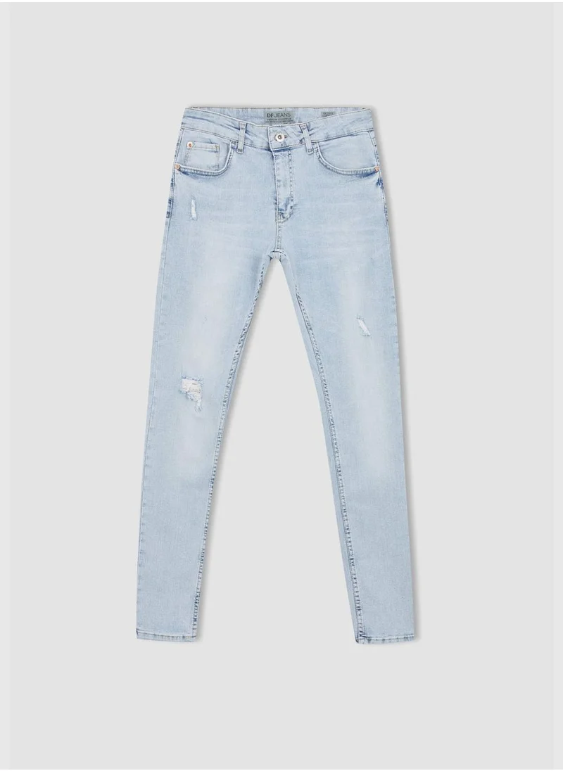 DeFacto Comfort Fit Straight Leg Jeans