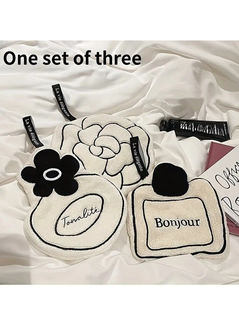 يوكانبي مجموعة من 3 مناشف يد فرنسية فائقة النعومة مع زهرة الكاميليا، مناشف امتصاصية للمطبخ والحمام، خالية من الوبر، امتصاص ممتاز، نمط هندسي عصري لتزيين الحمام - Image 2