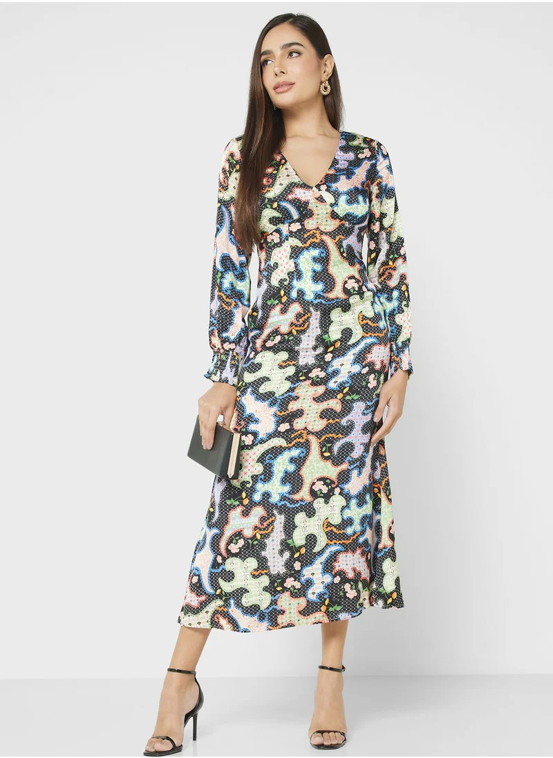 Never fully Dressed Printed V-Neck Dress