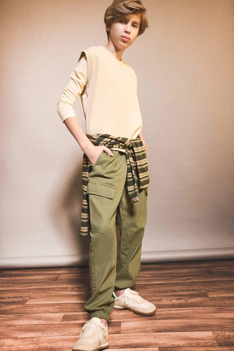 ديفاكتو Boy Jogger Fit Gabardine Trousers