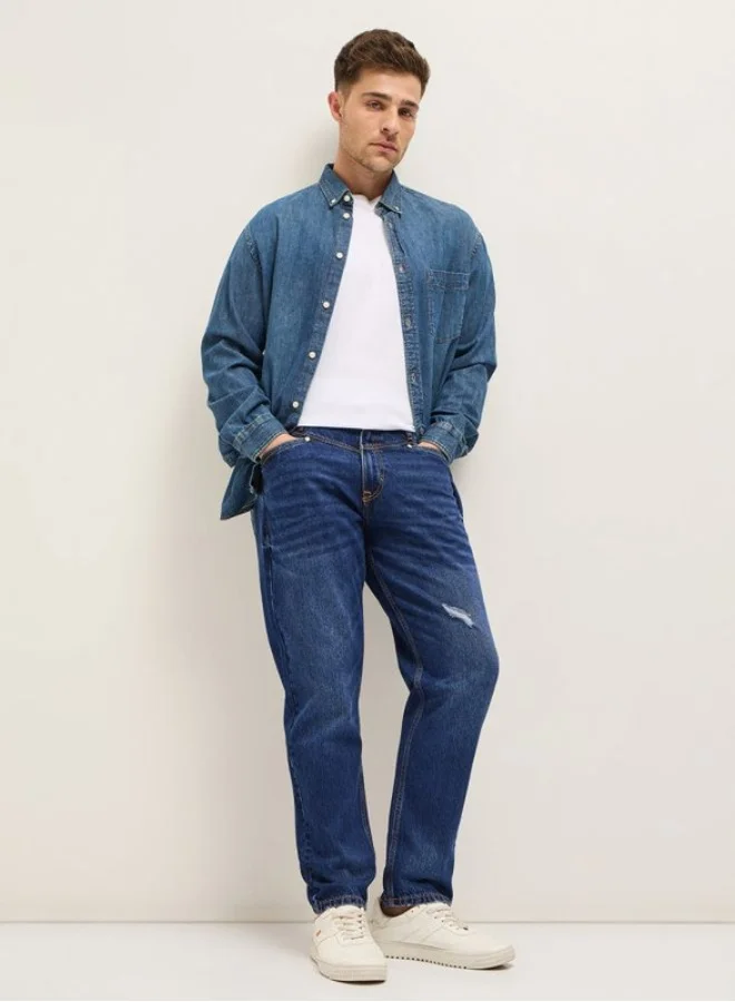 The Bear House  Men's Blue with Light Fade Distressed Patch Mid-Rise Relaxed Fit Jeans Classic Comfort With Modern Style, Perfect For Everyday Casual Looks And Effortless Streetwear Vibes for Men | Best Price UAE