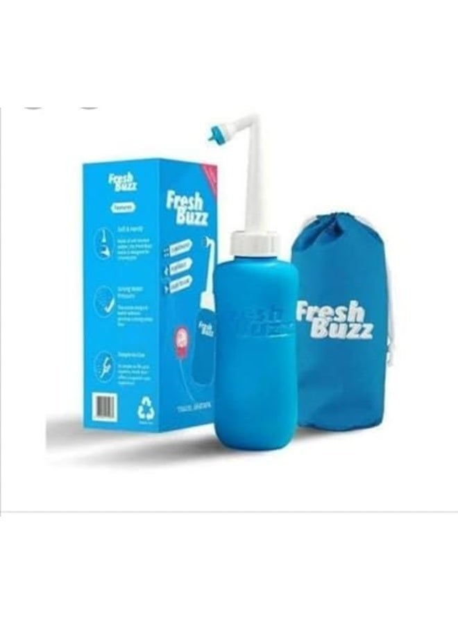 Portable travel bidet 650ml – manual squeeze bottle for personal hygiene and cleaning while traveling - Image 3