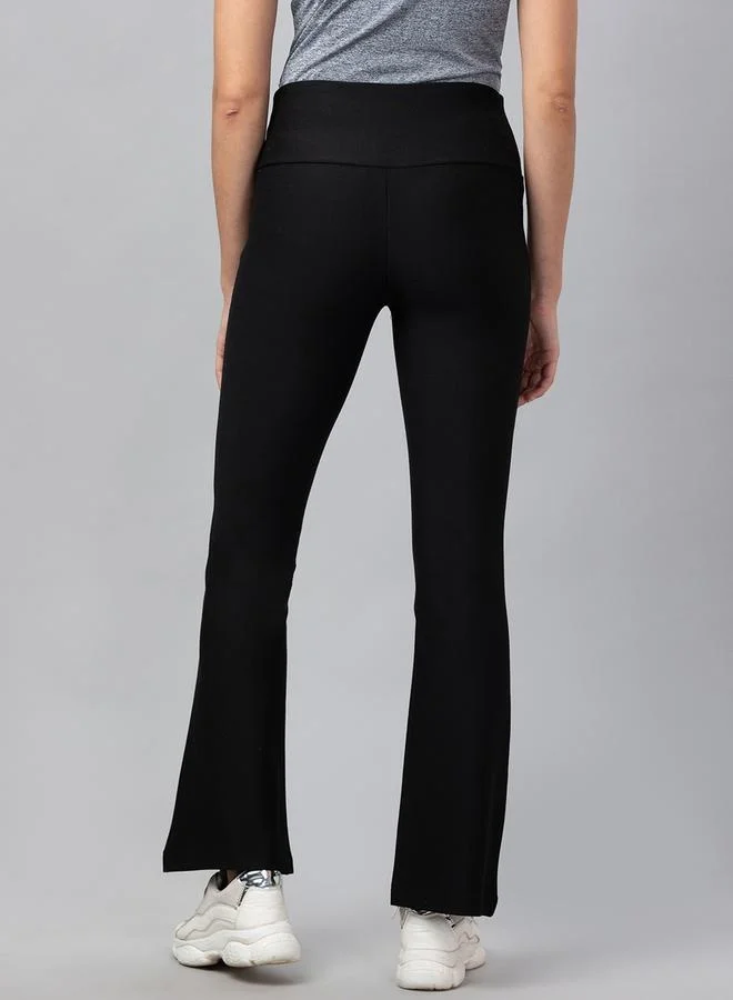 جلو باص جلوبس تريجينز عالية الخصر بقصة واسعة