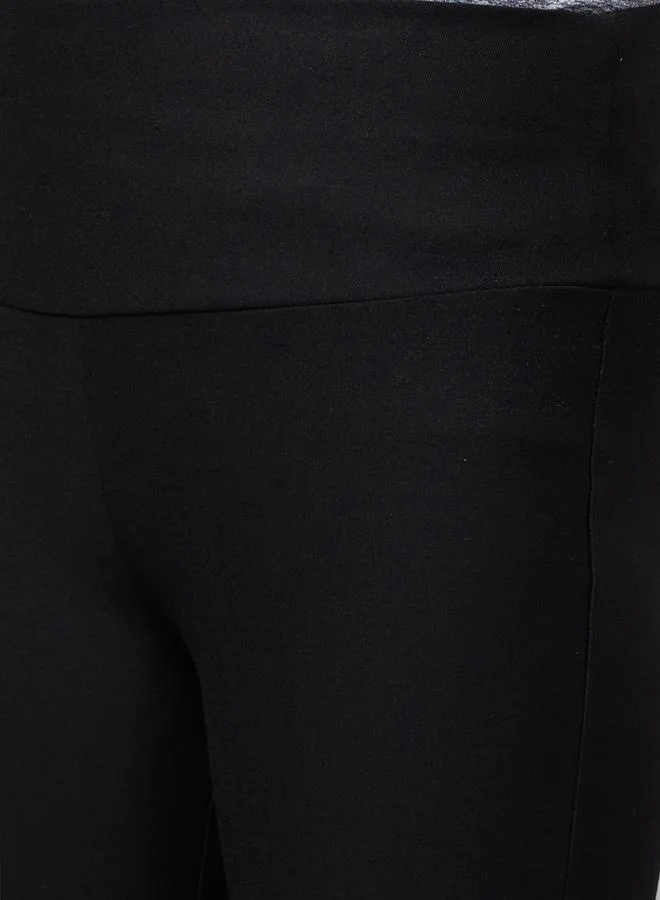 جلو باص جلوبس تريجينز عالية الخصر بقصة واسعة