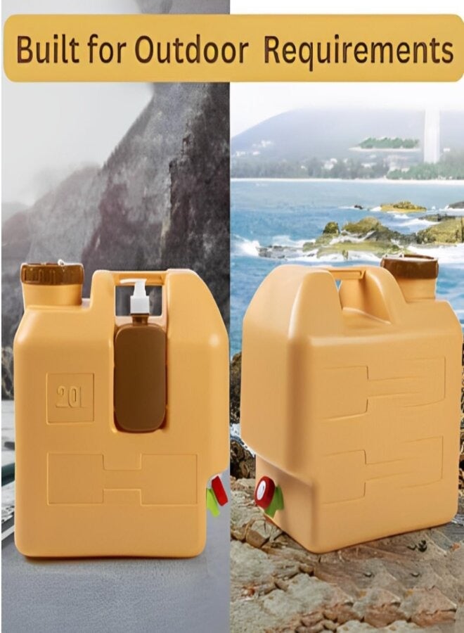 دي إل سي  حاوية مياه محمولة سعة 20 لترًا مع زجاجة غسيل يدوية سعة 500 مل. تشتمل على زجاجة لغسل اليدين وصنبور وفرشاة تنظيف للتخييم والتنزه سيرًا على الأقدام. - Image 4