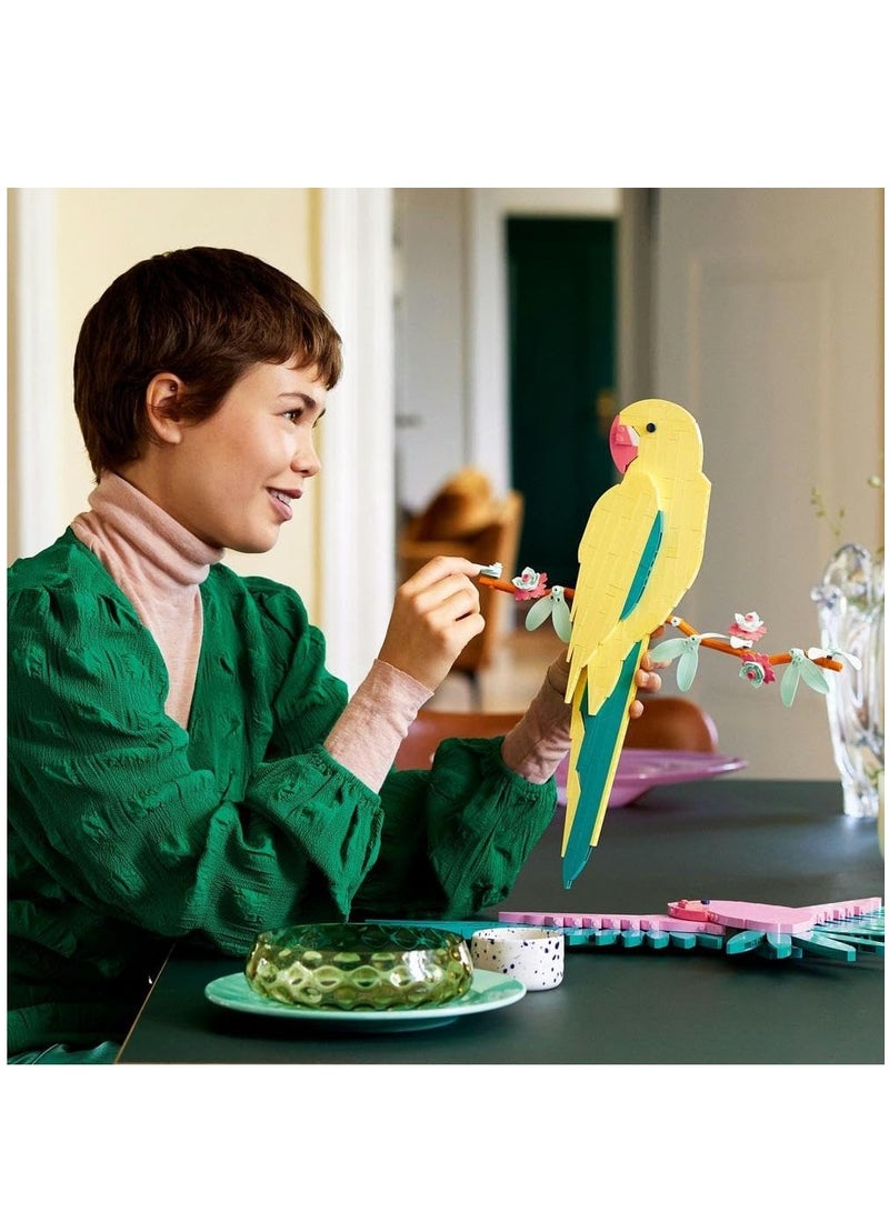 LEGO Art The Fauna Collection Macaw Parrots 31211 Building Blocks Toy Set (644 Pieces) - Image 2