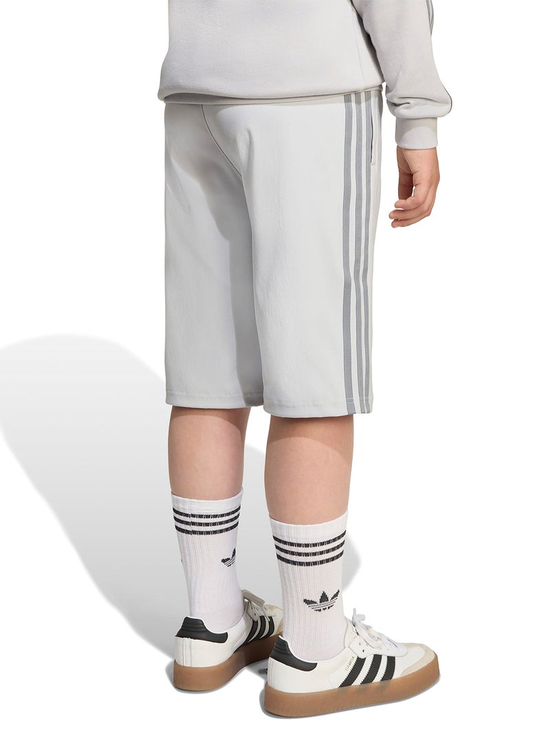 adidas Originals Shorts - Image 2