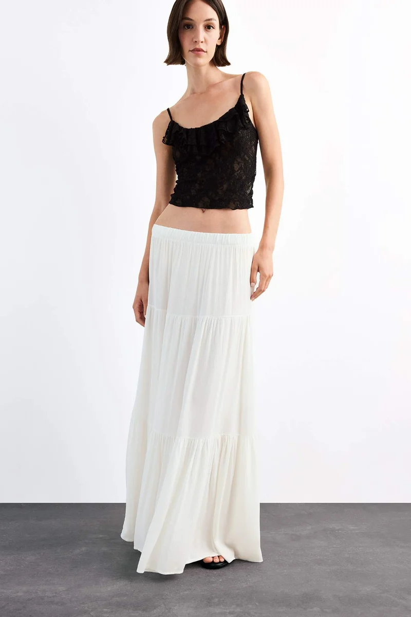 DeFacto Strapless Flounced Lace Blouse
