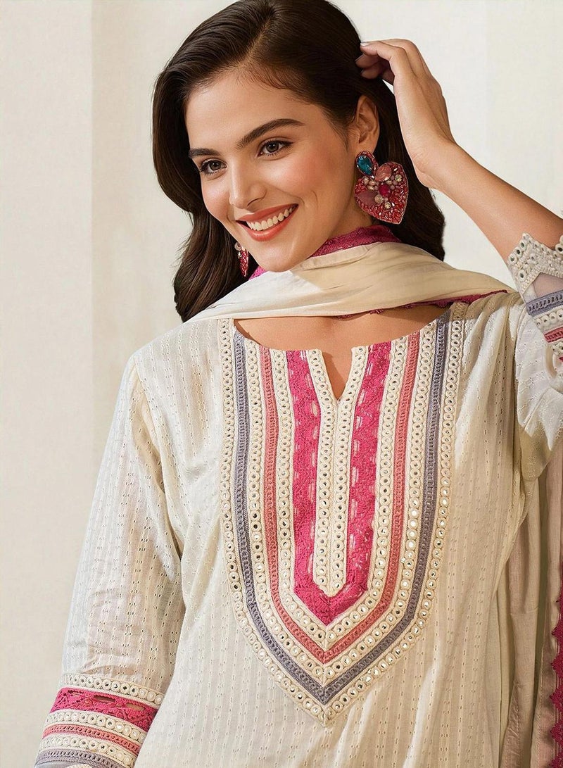 ISHIN Women's Off White 100% Cotton Printed Tunic Full Length Casual Straight Fit Kurta Set  - Image 1