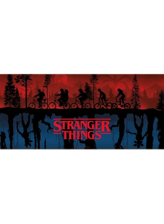 Pyramid Pyramid STRANGER THINGS DESK MAT