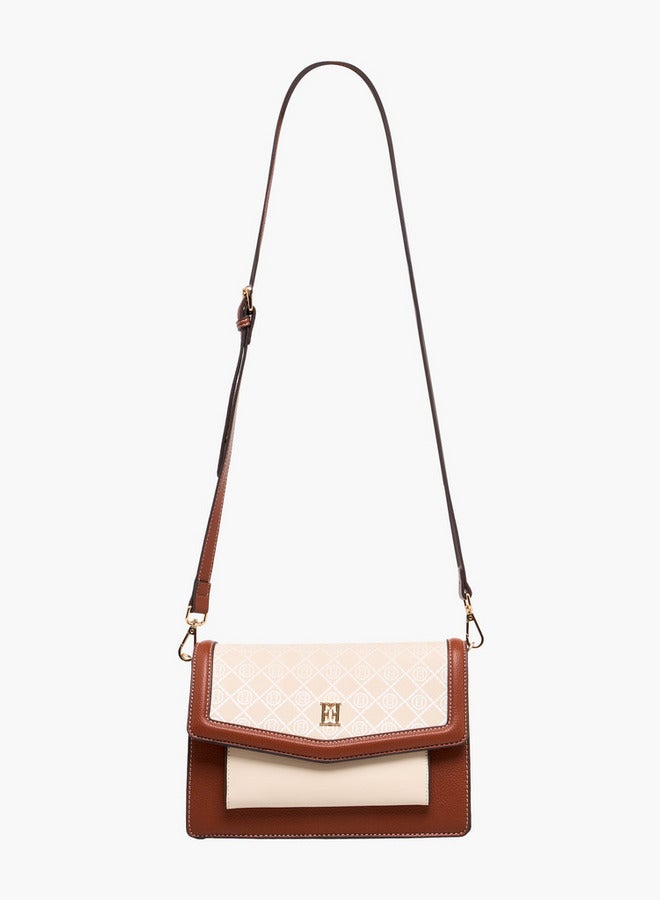 ايل حقيبة كروس بودي بطبعة شعار مع حزام قابل للتعديل - Image 3