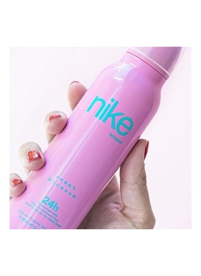 Nike Sweet Blossom  Deodorant Spray EDT  - Image 3