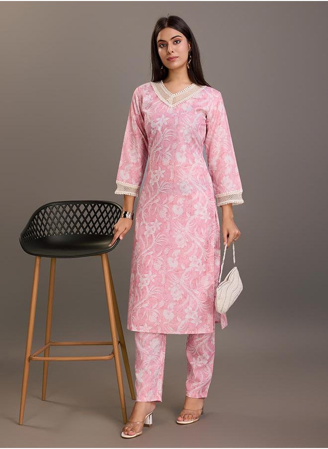 DW Floral Printed Linen Straight Kurta and Trousers Set by Styli  - Image 4