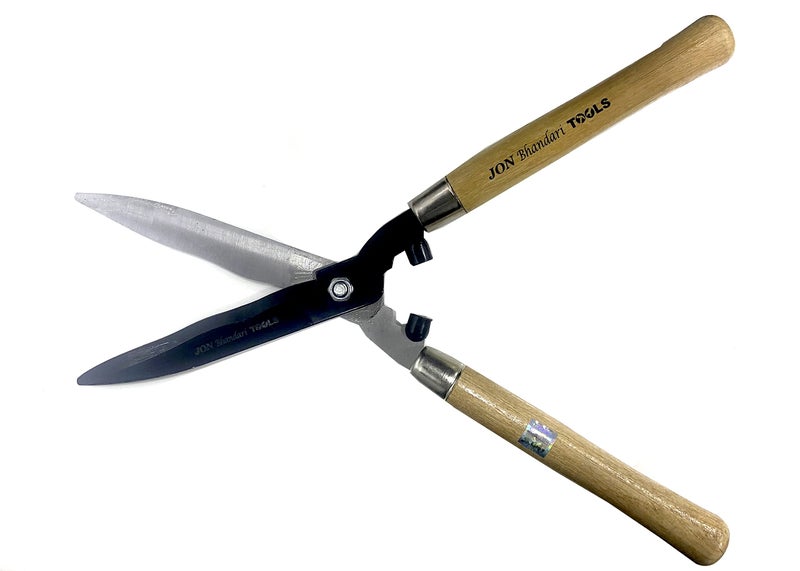 Jon Bhandari Tools 20 inch Wooden Handle Hedge Shears – Heavy Duty Garden Cutter & Pruning Shears | Bush, Shrub & Hedge Trimmer - Image 5