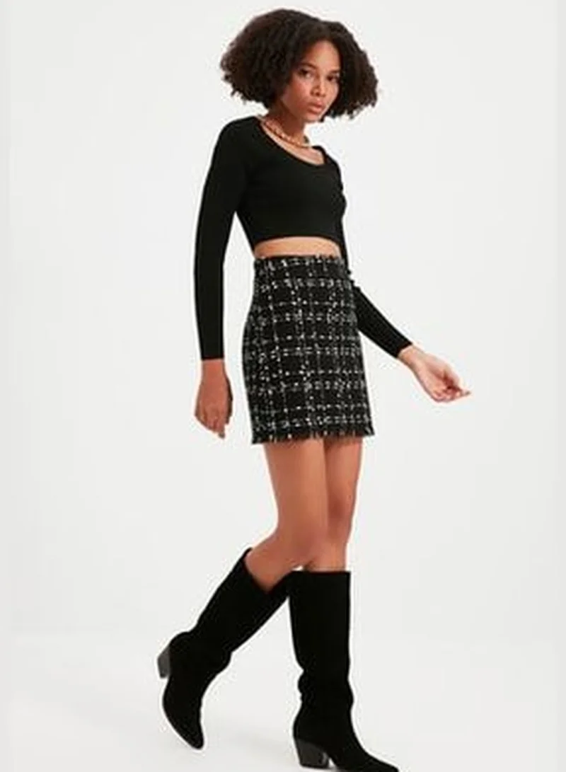 trendyol Black Tweed Fabric Mini Woven Skirt TWOAW21ET0026