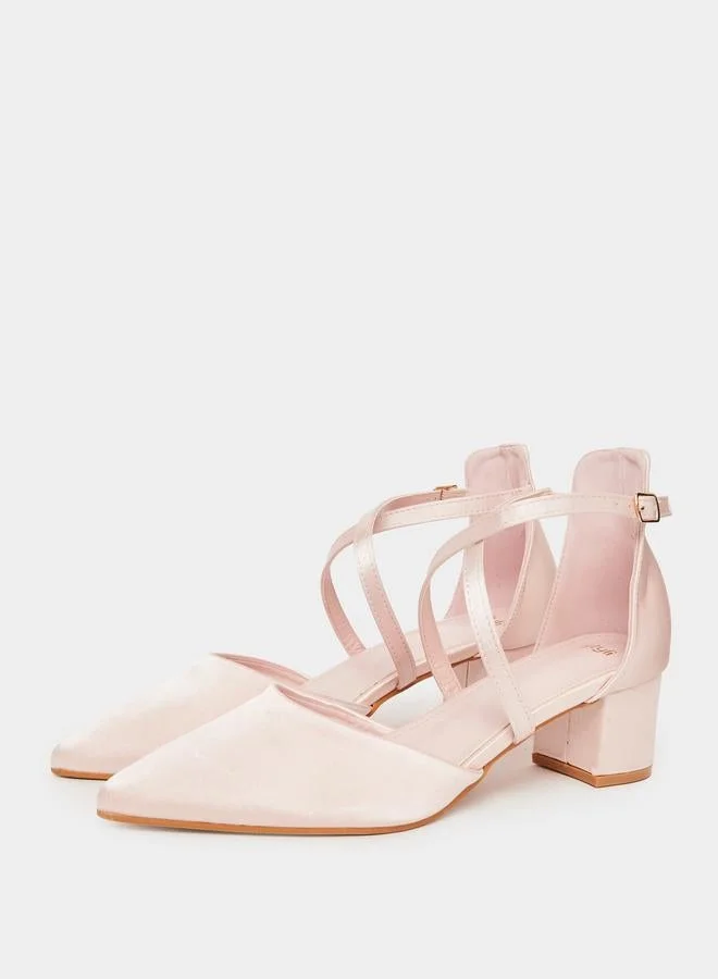 ستايلي حذاء كورت بكعب عريض