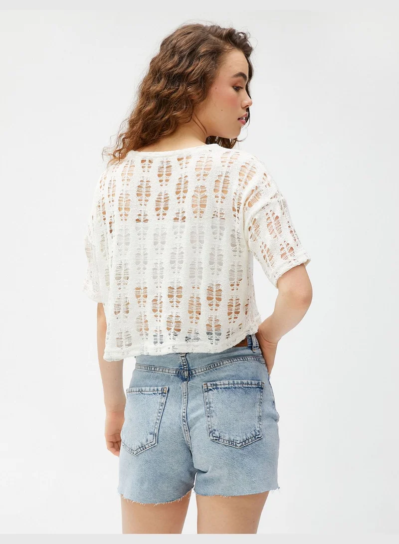 KOTON Crew Neck Short Sleeve Ajoure Crop T-Shirt