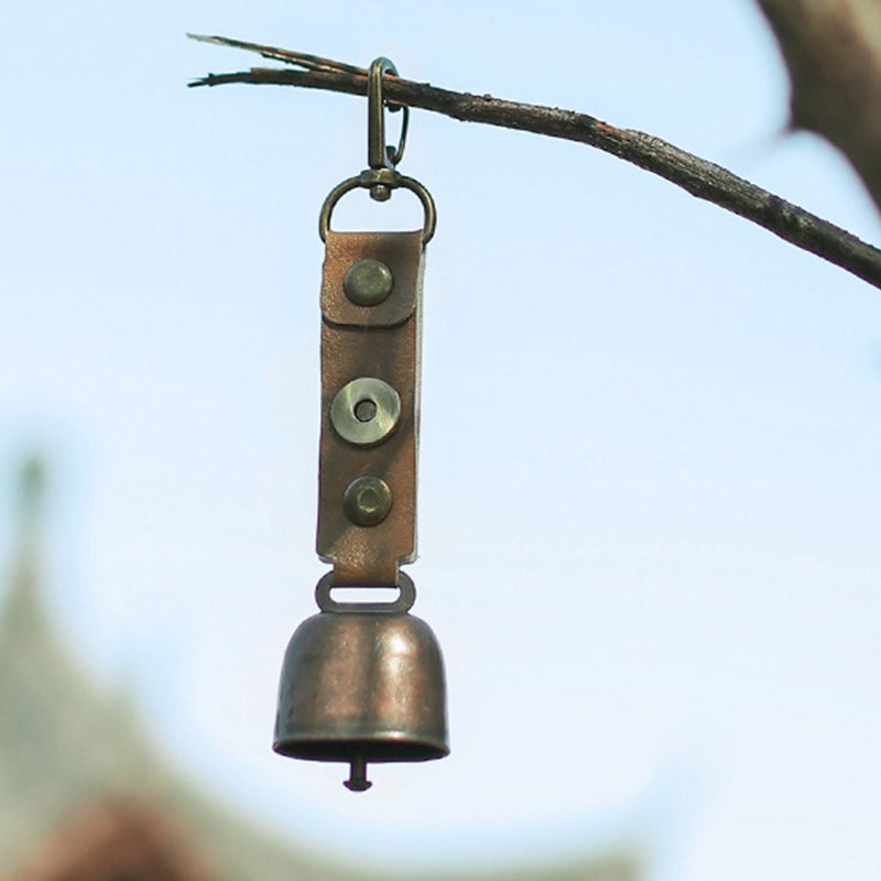 2pcs Outdoor Use Bell Pendant Camping Accessory Anti-lost Iron Bell Vintage Style Hanging Bell - Image 1