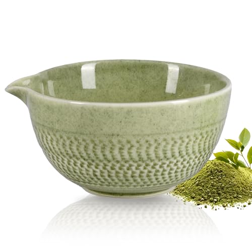 CAMATET Matcha Bowl with Spout, 500 ml/18 oz Ceramic Matcha Mixing Bowl, Japanese Ceremonial Matcha Chawan for Matcha Powder/Salad/Fruit/Soup/Tea - Matcha Green - Image 1