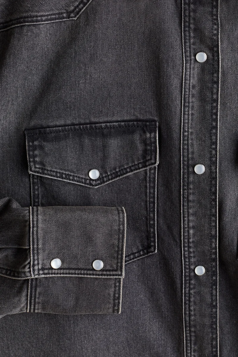 H&M Oversized denim shirt