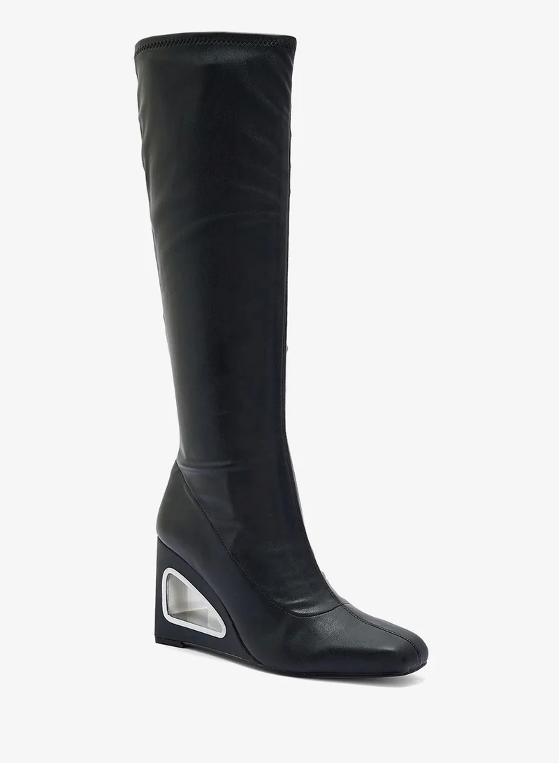 كاتي بيري بوت كعب متوسط مغلق من الأمام كين