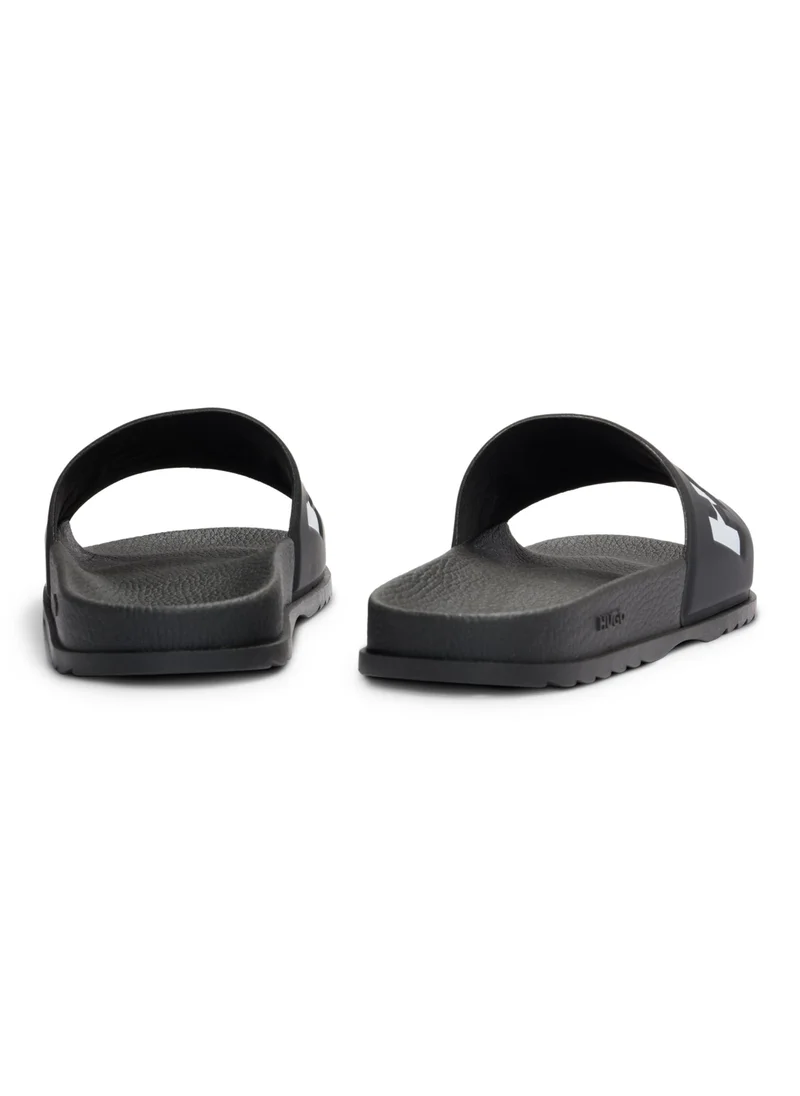 HUGO Slides with logo strap