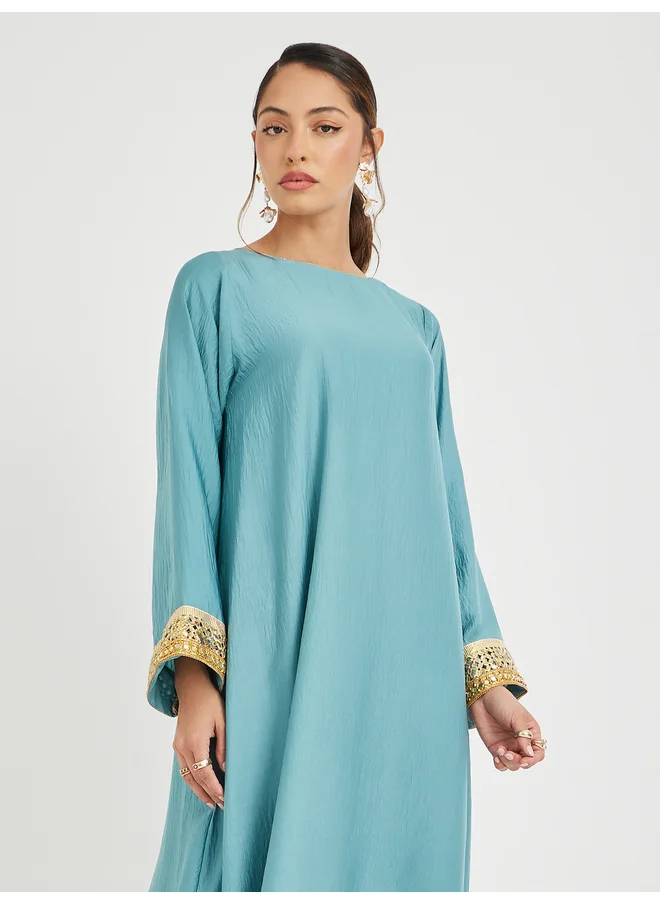 أميرة Amirah Crinkled Lace Hem Wide Sleeves Jalabiya