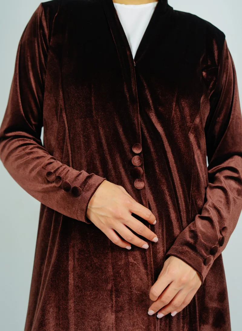 روزيت عباية عباية مخملية بأزرار بتصميم أنيق وقصات مميزة