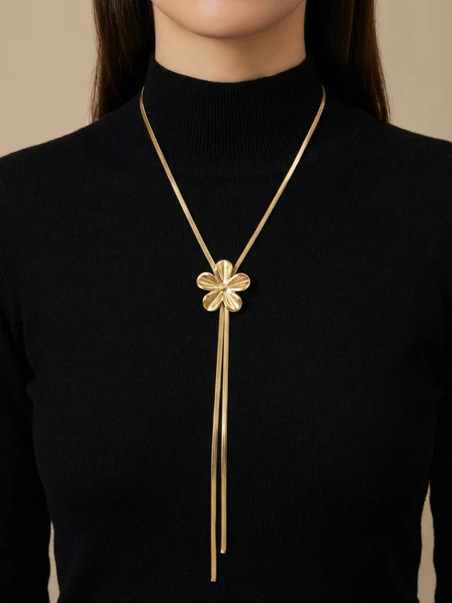 Styli Floral Adjustable Flat Snake Chain Necklace