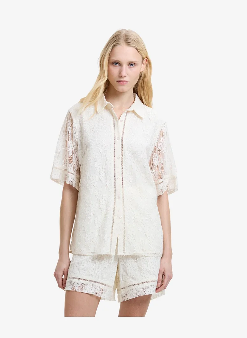 فرنش كونكشن Women's Porcelain Cream Zoe Lace Button Through Shirt