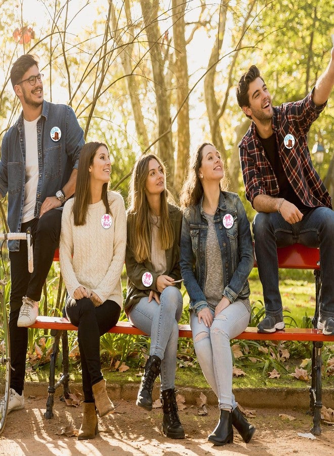 Landical مجموعة لانديكال من 60 قطعة من دبابيس الكشف عن جنس المولود على شكل أحذية أو فيونكات، زينة مرحة لحفلات استقبال المولود الجديد، دبابيس زرقاء ووردية على شكل أحذية أو فيونكات، زينة ألعاب. - Image 4