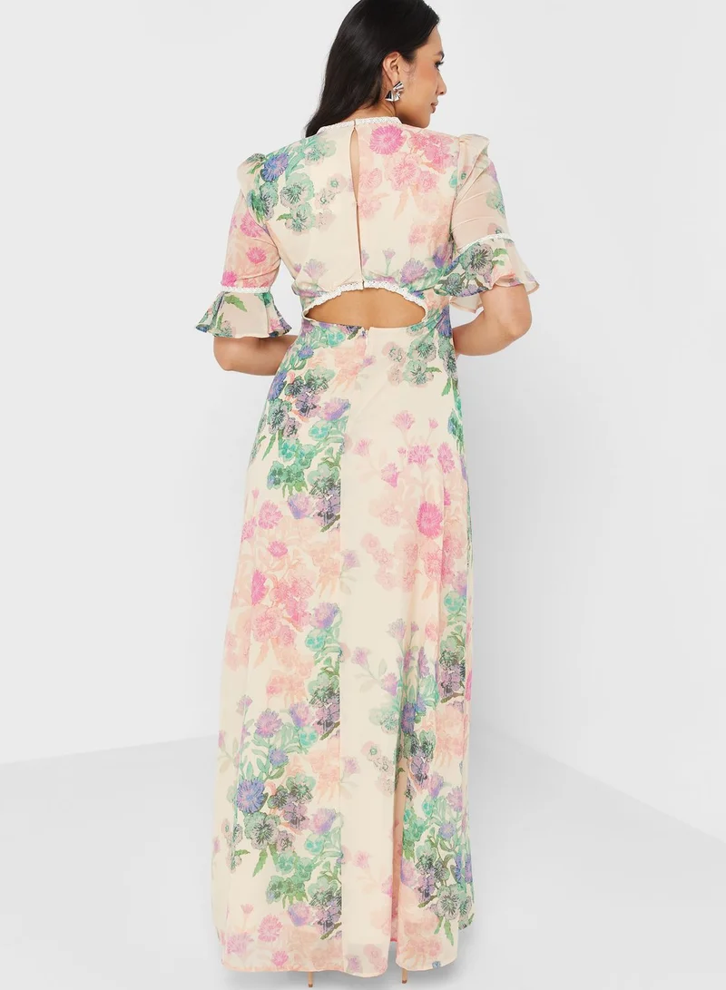 Hope & Ivy Floral Print Cut Out Back Dress
