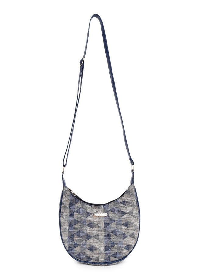 أستريد حقيبة كتف زرقاء منقوشة على شكل هلال من أستريد مع سحاب للإغلاق - Image 1