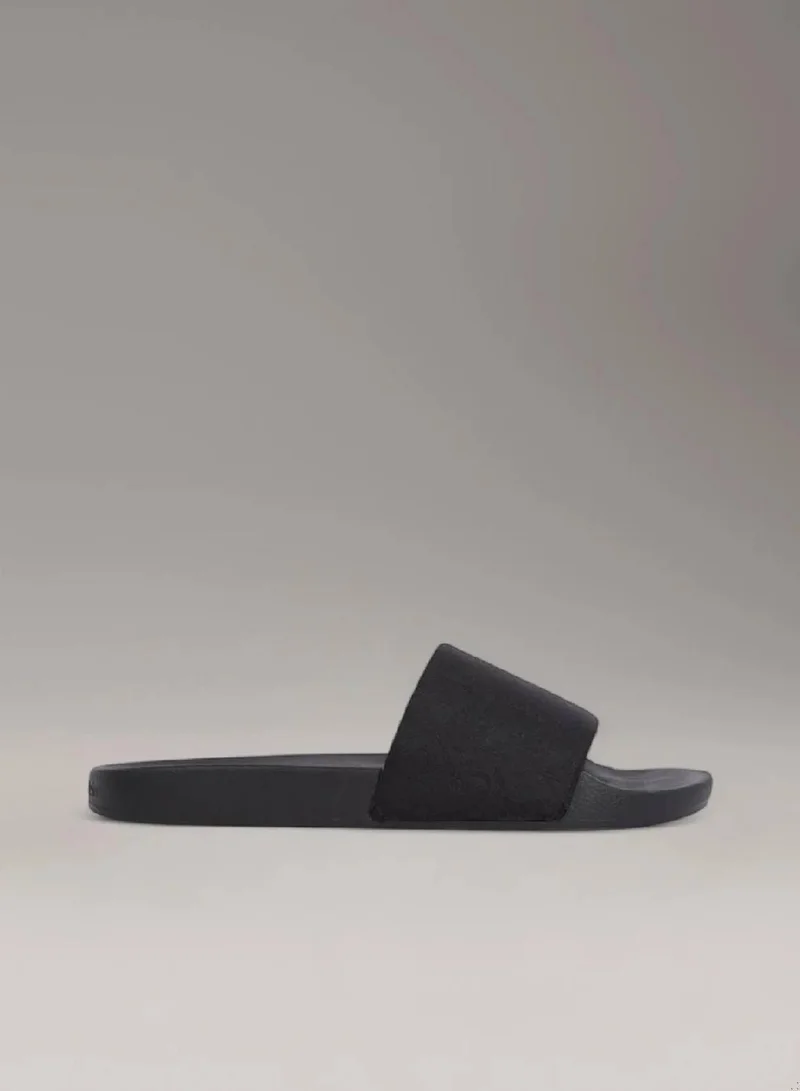 كالفن كلاين شبشب لحوض السباحة