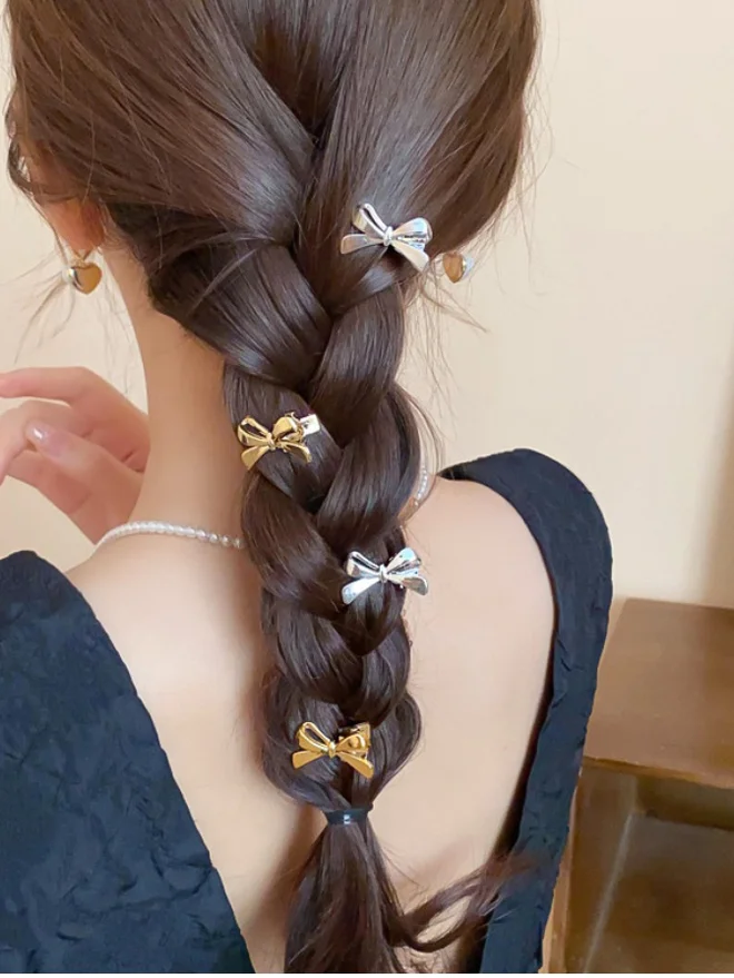 ستايلي مجموعة Styli من 4 مشابك شعر بشريط