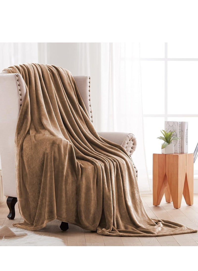 Moon Flannel and microfiber sofa blanket Luxury camel blanket, single size, lightweight and comfortable for bed and sofa, super soft and warm, plain camel color  - Image 5