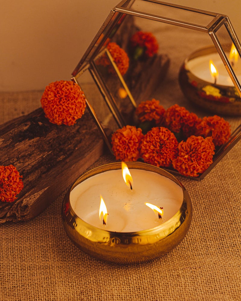AURA DECOR AuraDecor Gold Hammered Urli Candle - Multiple Wick Celebration and Festive Long Burning Fragrance Candle (Small 11 * 4 cm) - Image 2