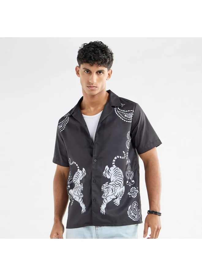 FAV Regular Fit Printed Shirt with Short Sleeves