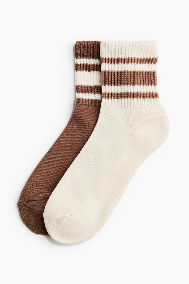 اتش اند ام جوارب بطول الكاحل