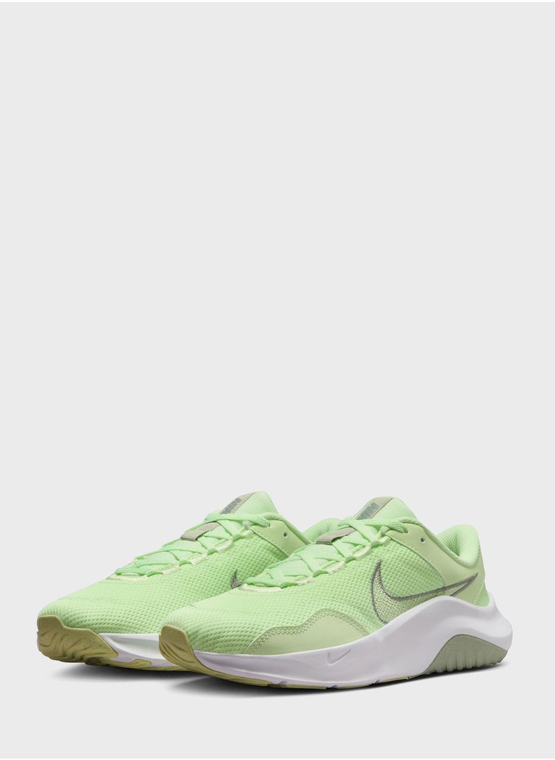 Nike - Legend Essential 3 - Image 1
